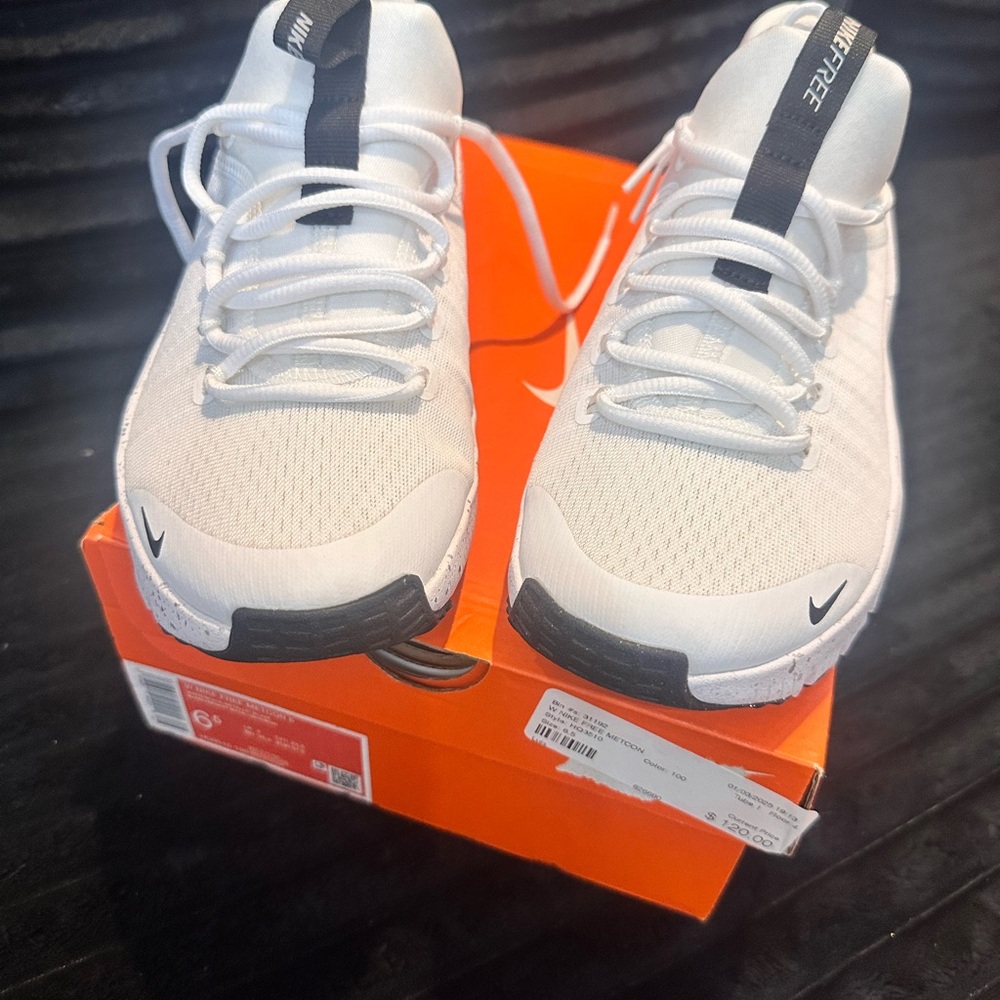 Nike Free Metcon 6.5 Women's Shoes -BRAND NEW